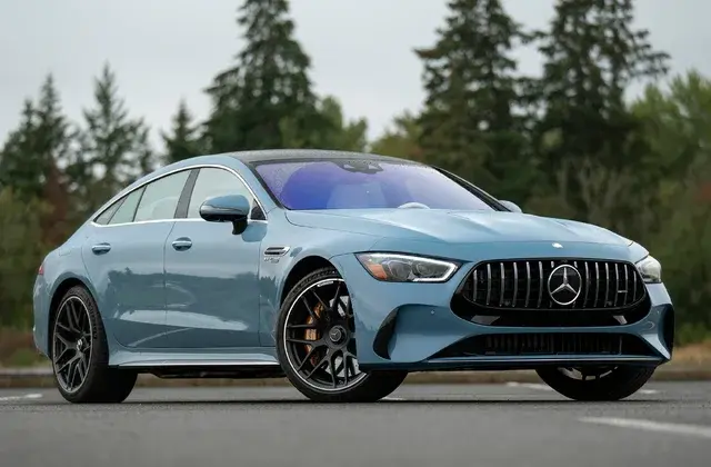 2026-mercedes-amg-gt-four-door-coupe-front-angle-view-jv.webp